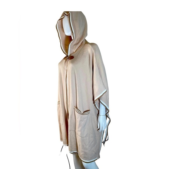 ECRU Poncho Sweater Hooded Cape Woman’s Sz L One Button Toggle Front long line - Picture 1 of 16
